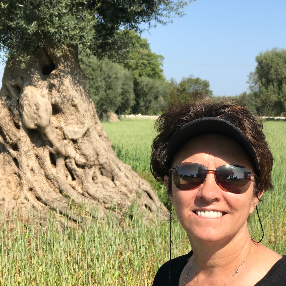 Meet your Posher, Deborah